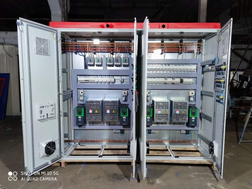 Щит керування с частотними перетворювачами.